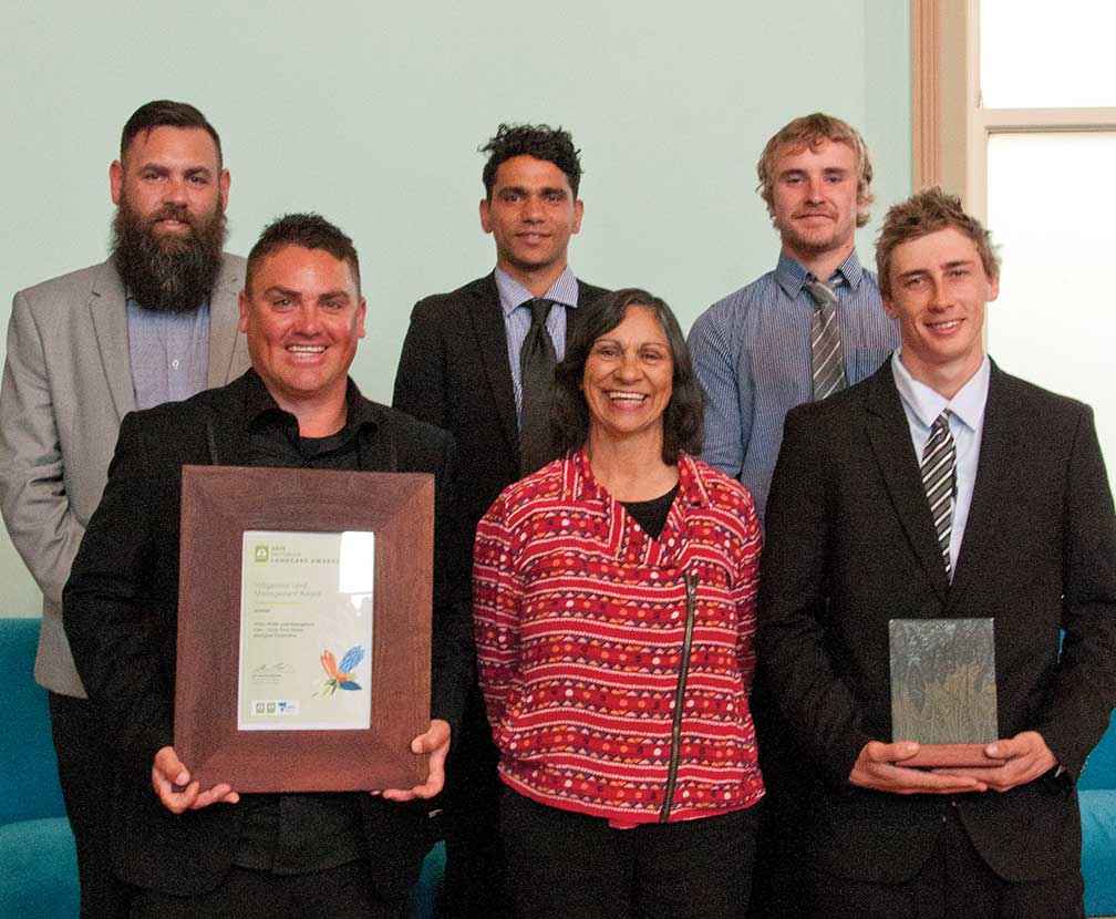 From top left, Woka Walla Crew members Wade Morgan, Ashton Cashion & Ryan Gilbert with, from bottom left, Graham Weston, Monica Morgan (CEO of Yorta Yorta Nation Aboriginal Corporation) & Shanon Watkins display their Indigenous Land Management Award. 