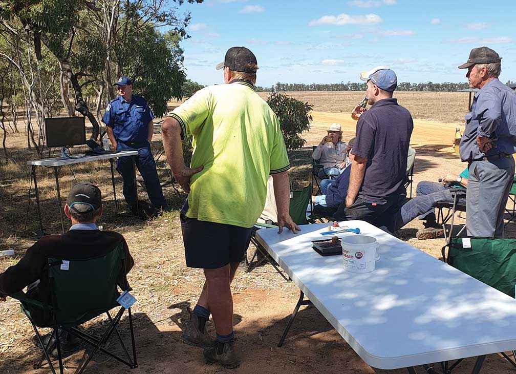 Partnering with Agriculture Victoria and Northern Grampians Shire to develop a community Rabbit Action Plan at Walkers Lake in 2021.
